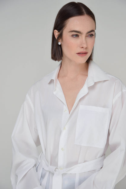 Bluse mit Bindegürtel